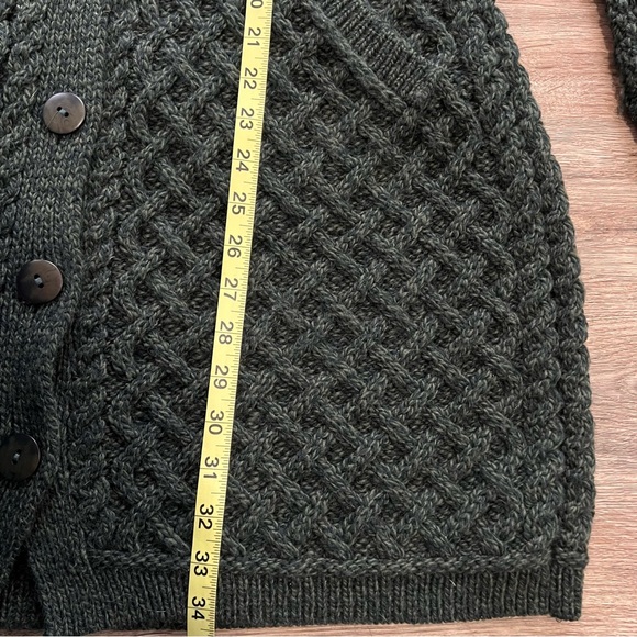 ARAN CRAFTS 100% Merino Wool Cross Over Neck Aran Coatigan Retail $149.95 - Picture 6 of 9